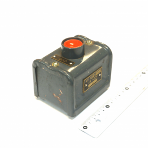 Кнопка управления КУ-122-1